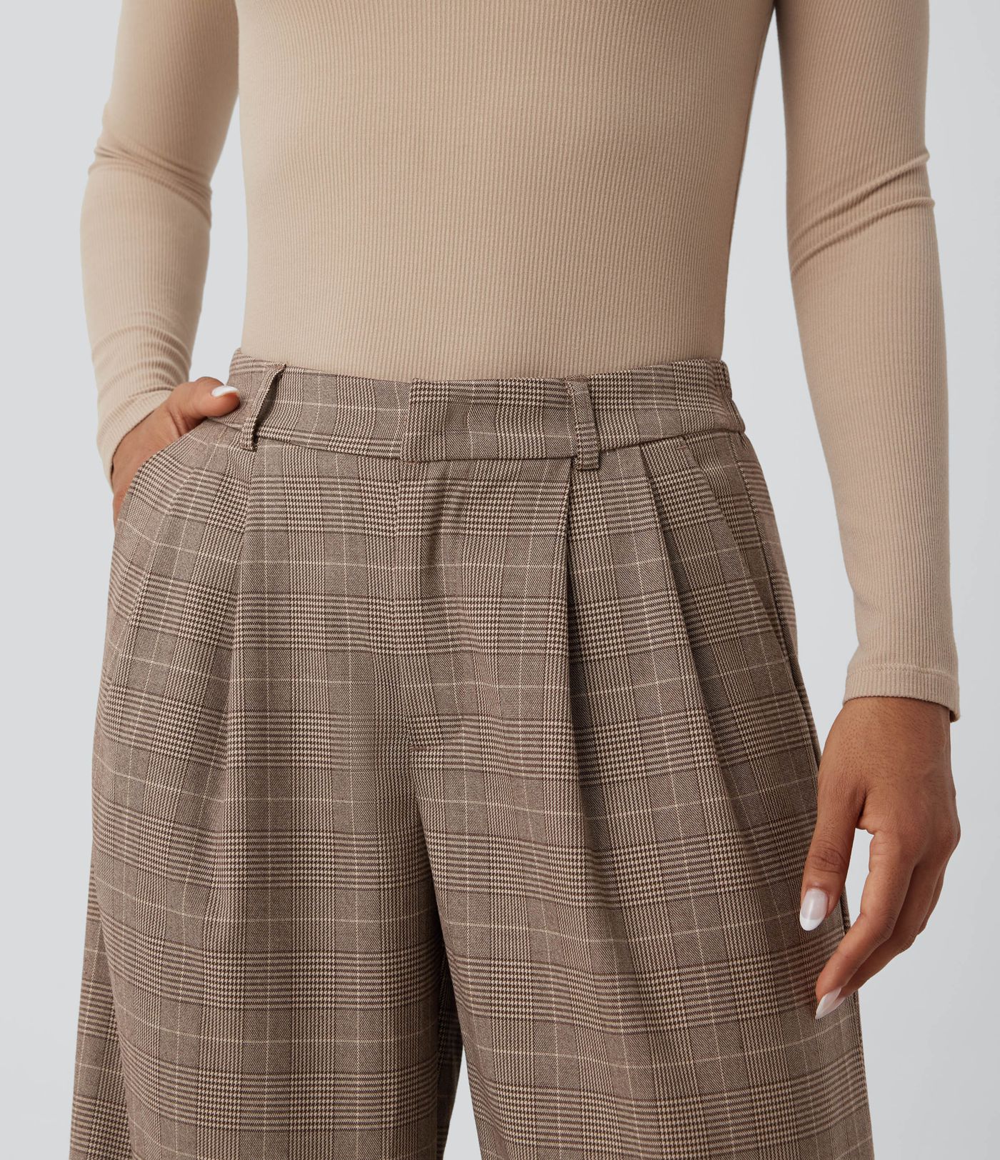 Halara Flex™ - 7/8-Arbeitshose mit mittelhohem Bund, Seitentaschen und Karomuster