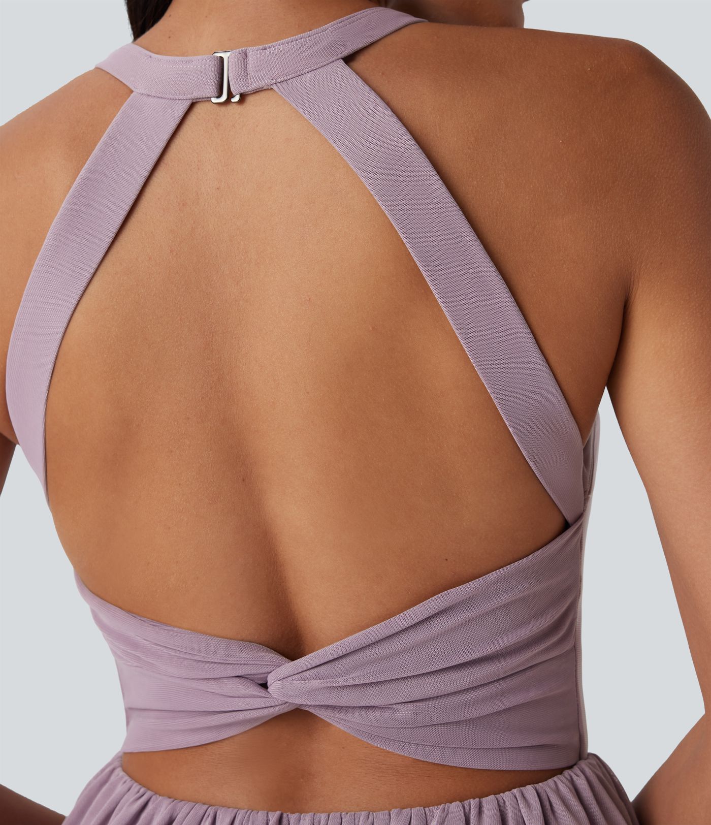 Rückenfreies 2-in-1 Mini-Tanz-Aktivkleid aus gedrehtem Netzstoff mit Seitentasche