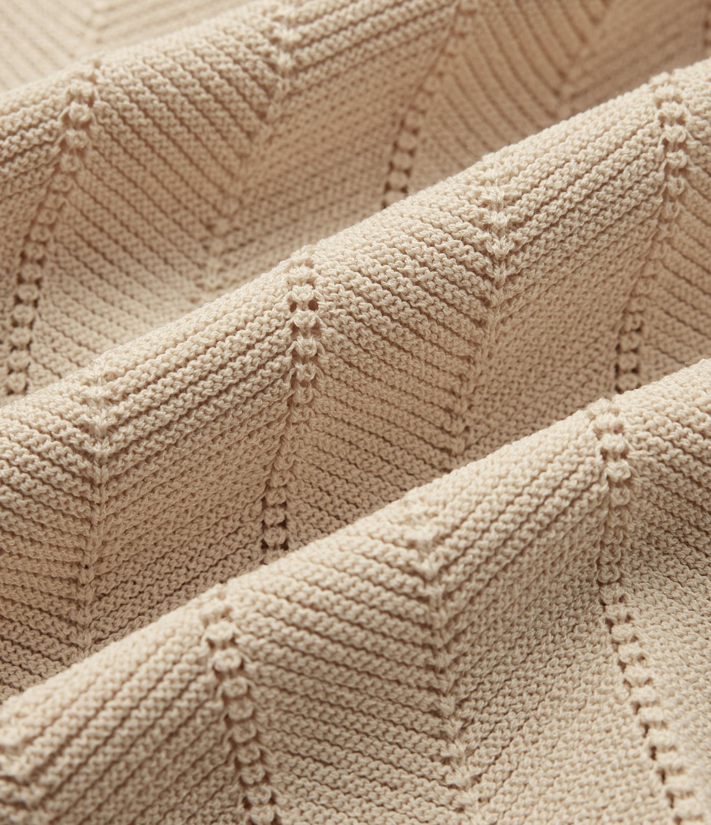 Pull décontracté col V manches courtes