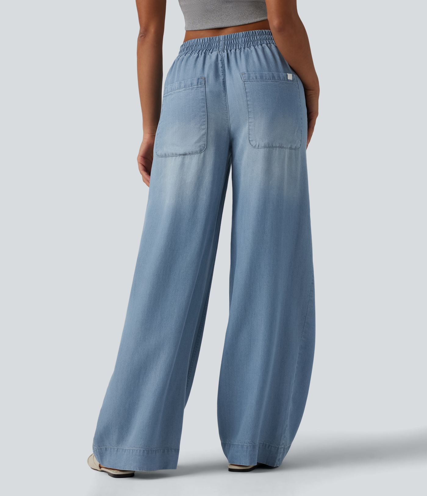 Lässige Jeans aus Lyocell mit mittelhohem Bund und mehreren Taschen