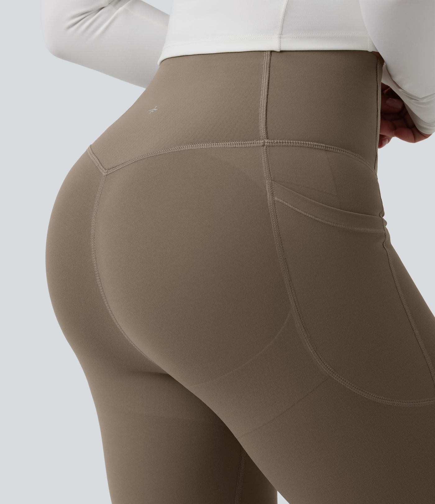 Halara UltraSculpt™ High Waisted Butt Lifting Tummy Control Pedal Pushers Shaping Training Leggings with Pockets
