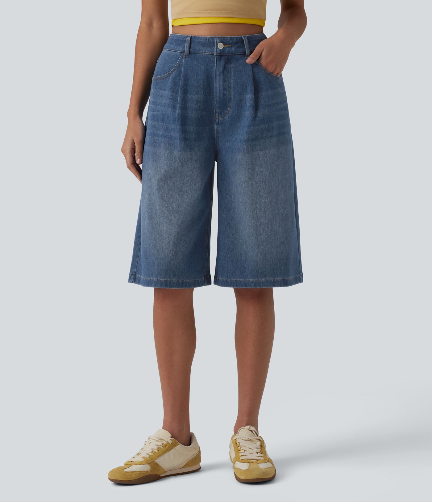 Halara Flex™ - Lässige Bermuda-Shorts aus Denim mit hohem Bund und mehreren Taschen