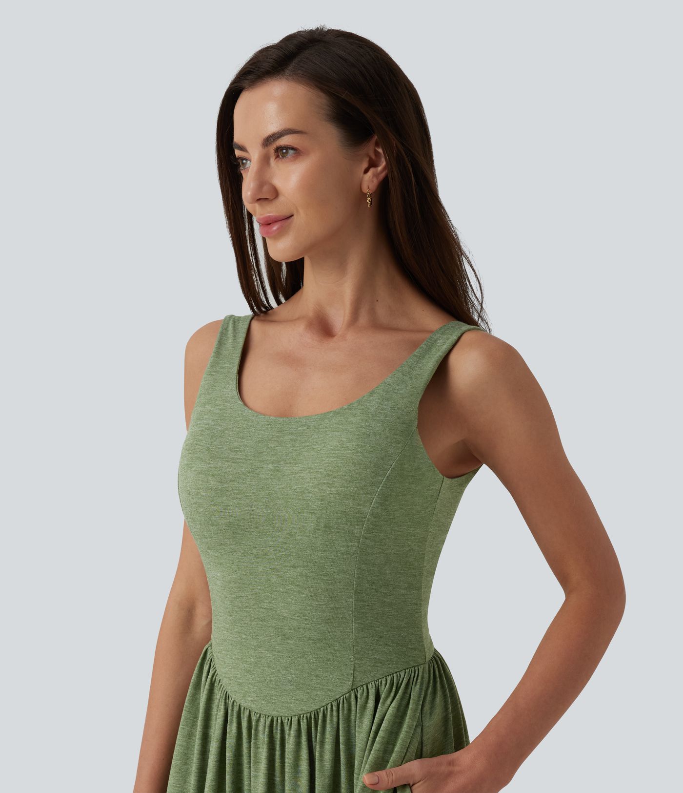 Robe fluide décolletée dos nu sans manches gainante avec shapewear intégré et poches - Easy Peasy