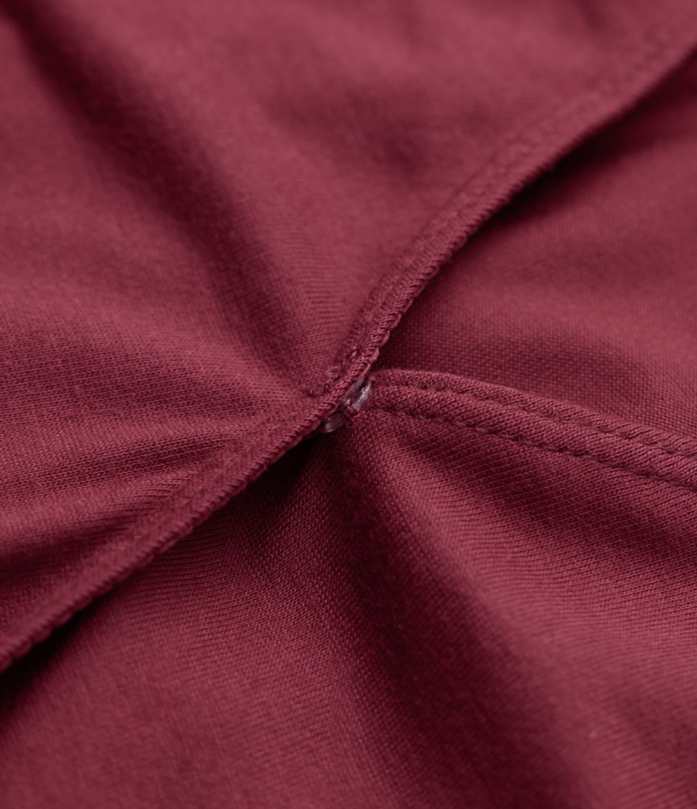 Robe micro mini moulante décontractée col V manches courtes dos noué