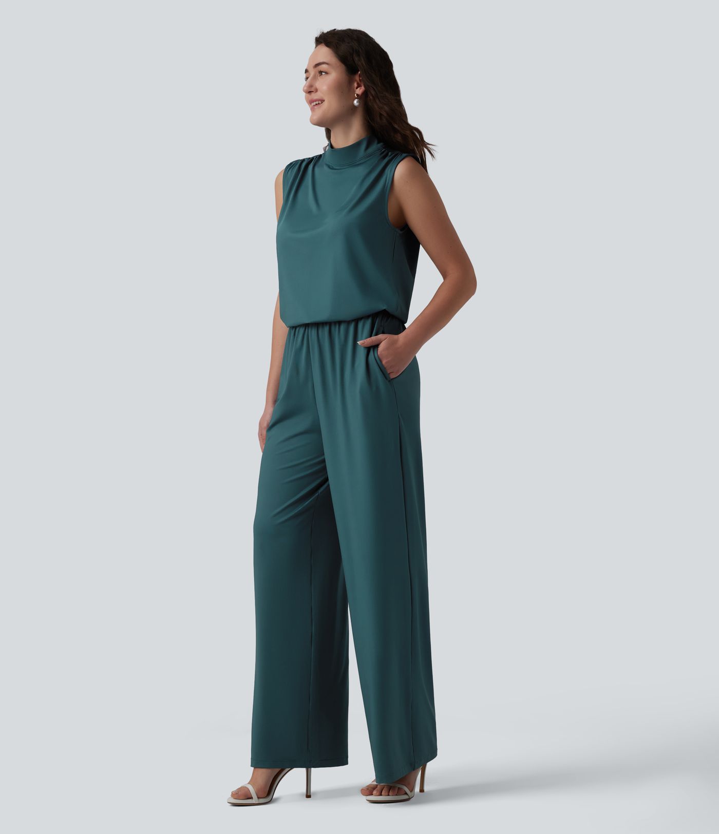 Ärmelloser Jumpsuit mit Stehkragen, Seitentaschen und geradem Bein für Brautjungfern und Hochzeitsgäste - Easy Peezy