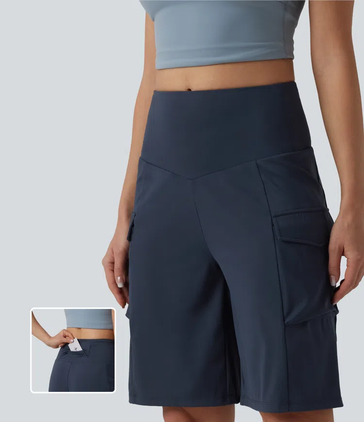 Mid Rise Cargo Yoga Baggy Shorts with Pockets