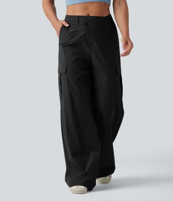 Asymmetrische Cargohosen mit mittlerer Bundhöhe, weitem Bein und Taschen