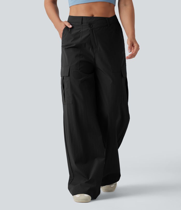 Asymmetrische Cargohosen mit mittlerer Bundhöhe, weitem Bein und Taschen