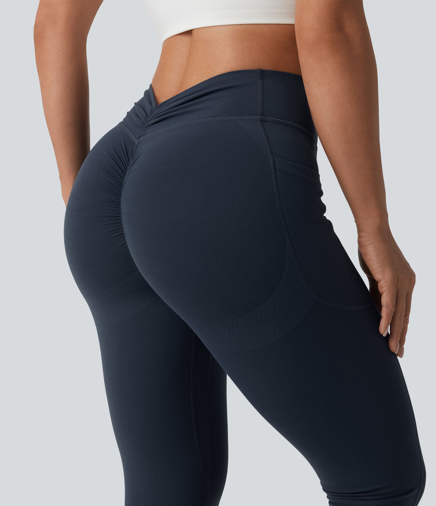Halara UltraSculpt™ High Waisted Tummy Control Butt Lifting Ruched Pedal Pushers Shaping Yoga Leggings with Pockets