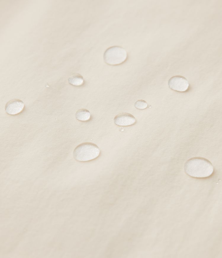 Water Repellent Wear-Resistant Hooded Drawstring Curved Hem Hiking Cargo Jacket with Pockets