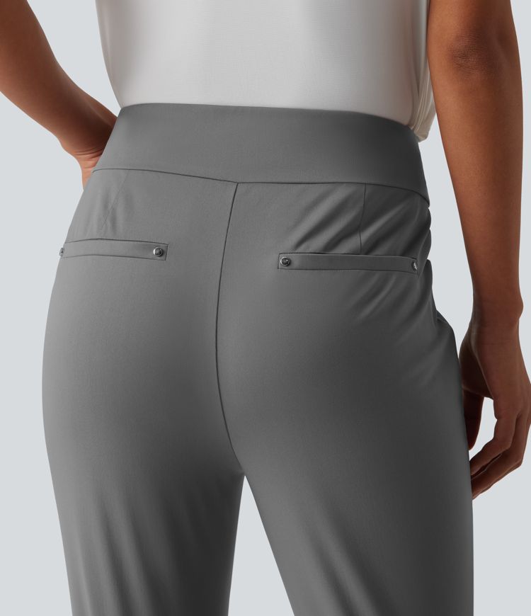 Schmal zulaufende Golfhose mit hohem Bund und Seitentaschen