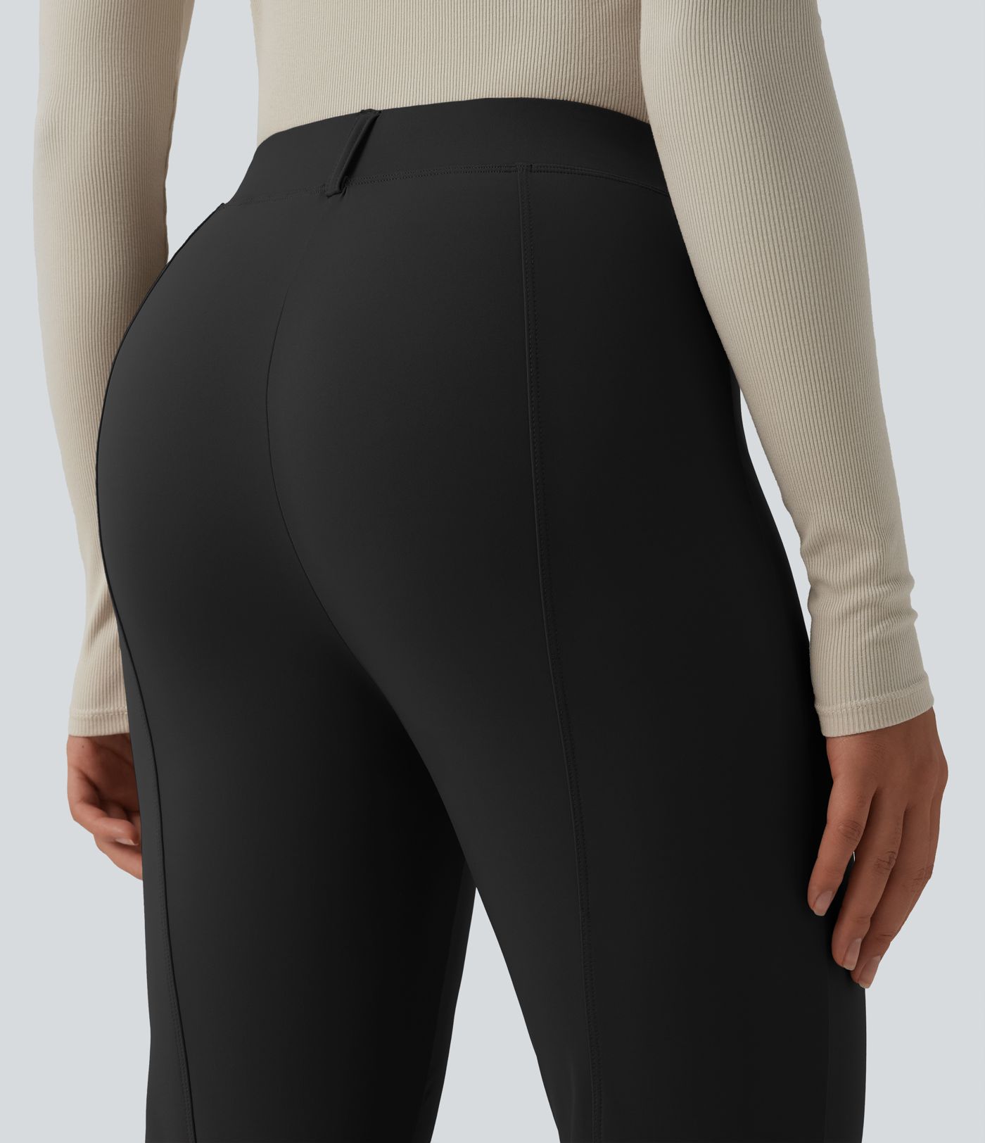 Work trousers with a high waist