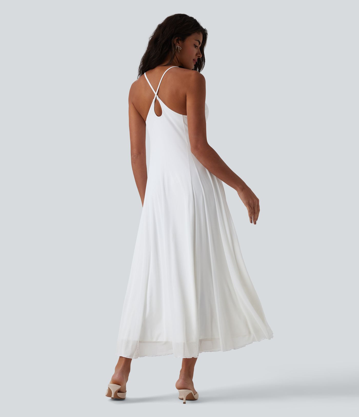 Robe longue fluide dos croisé avec superposition mesh pour demoiselle d'honneur et invitée mariage