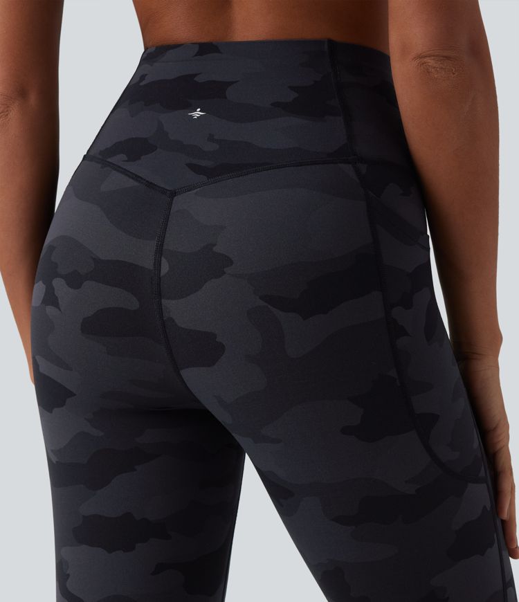 Halara UltraSculpt™ - Laufleggings mit hohem Bund, Seitentaschen, Bauchkontrolle und Camouflage-Muster