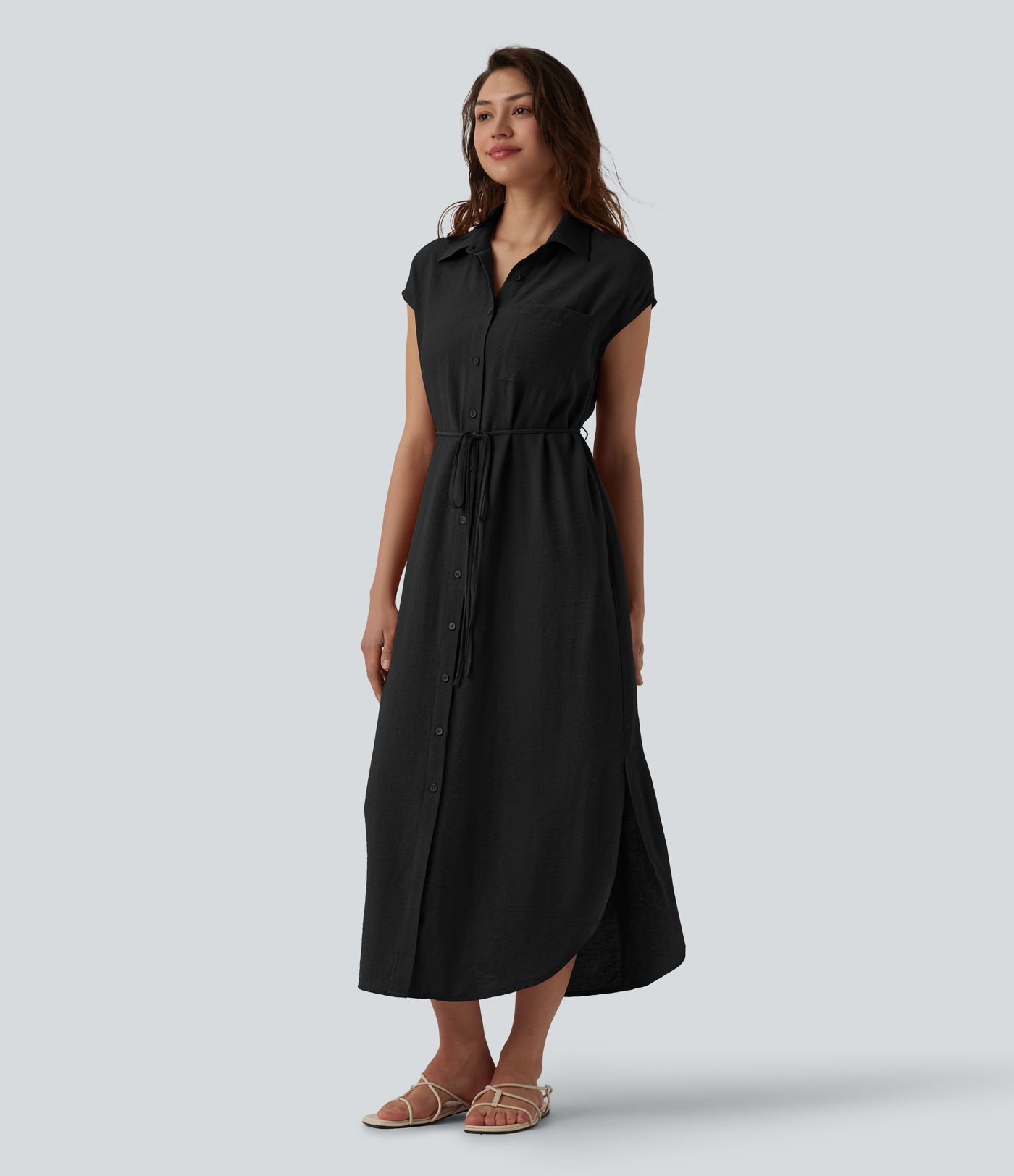 Robe chemise casual mi-longue col manches courtes ceinturée ourlet arrondi avec fente et poches