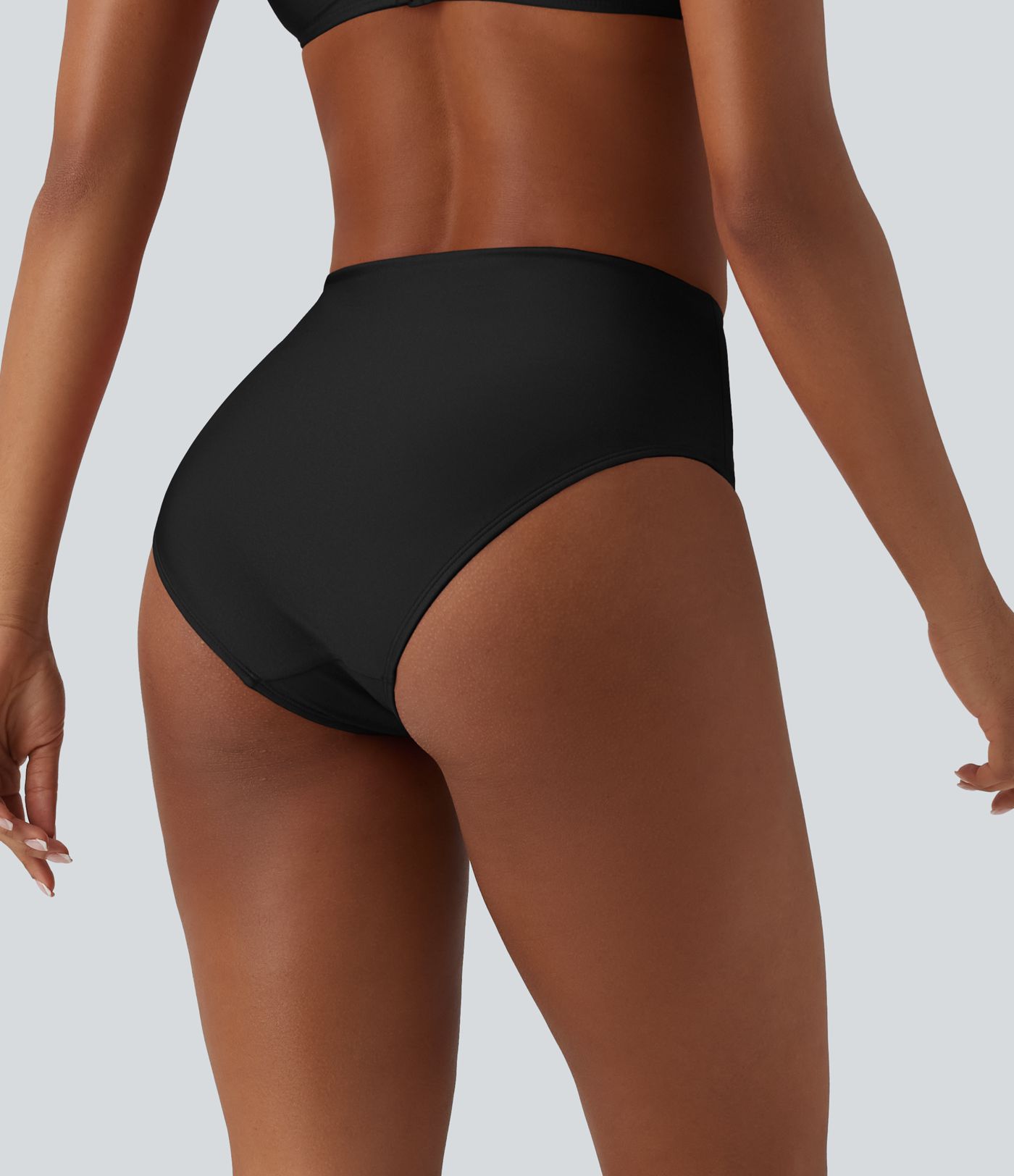 Bas de maillot de bain bikini taille haute gainant froncé Bas de maillot de bain bikini taille haute gainant froncé