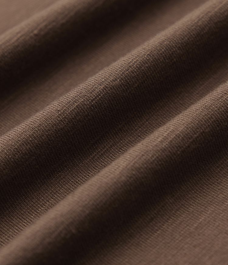 Tops ar U veida izgriezumu, brīvs ikdienas modelis