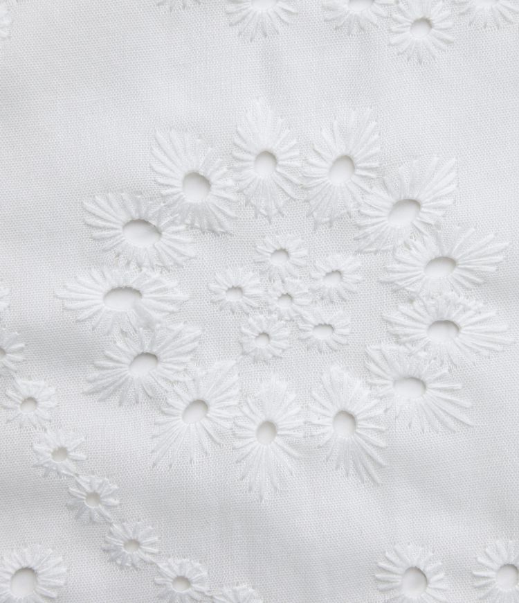 Jupe évasée plage broderie anglaise taille haute