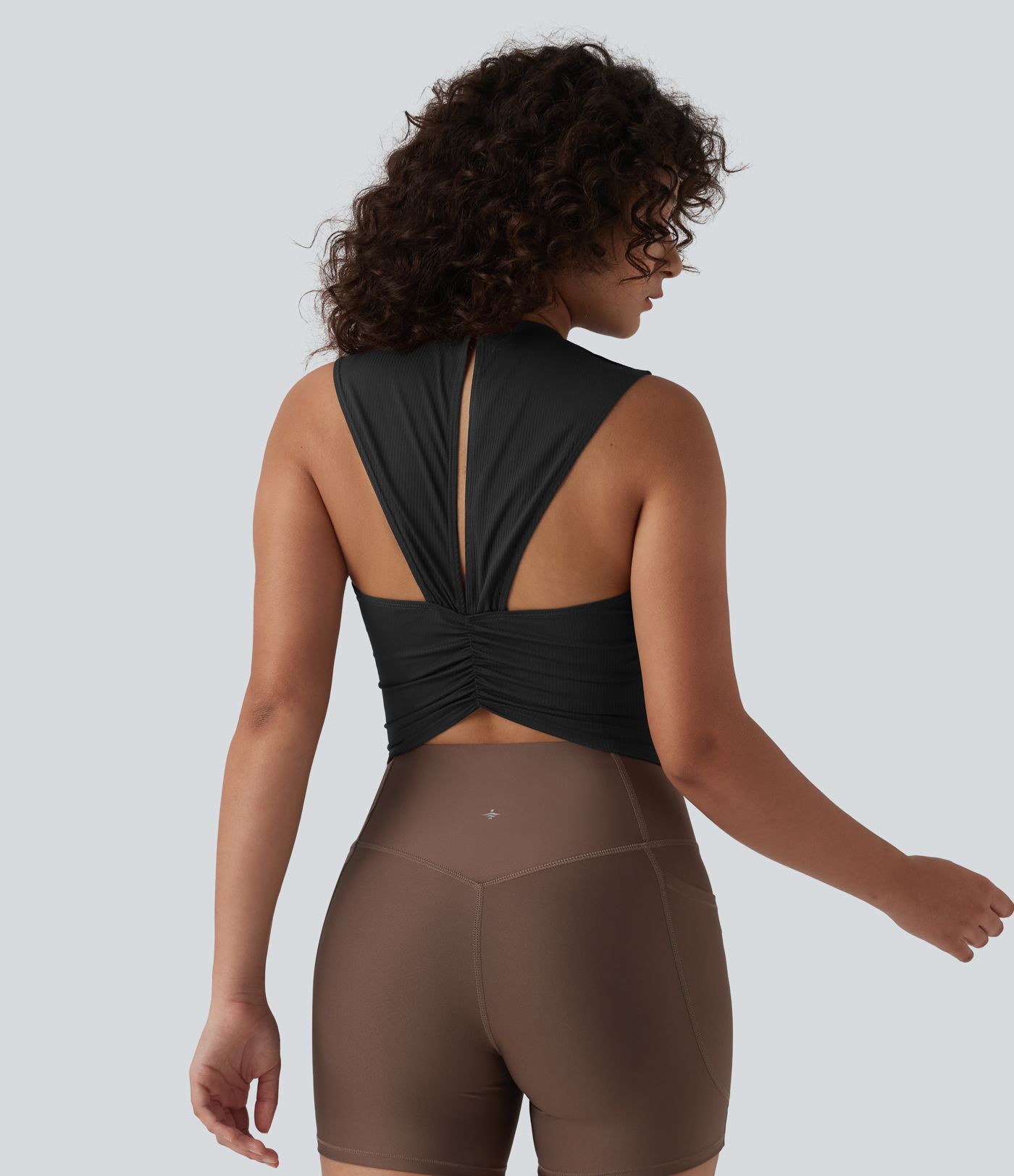 Workout-Tanktop aus geripptem Strick mit Rundhalsausschnitt-UPF40+