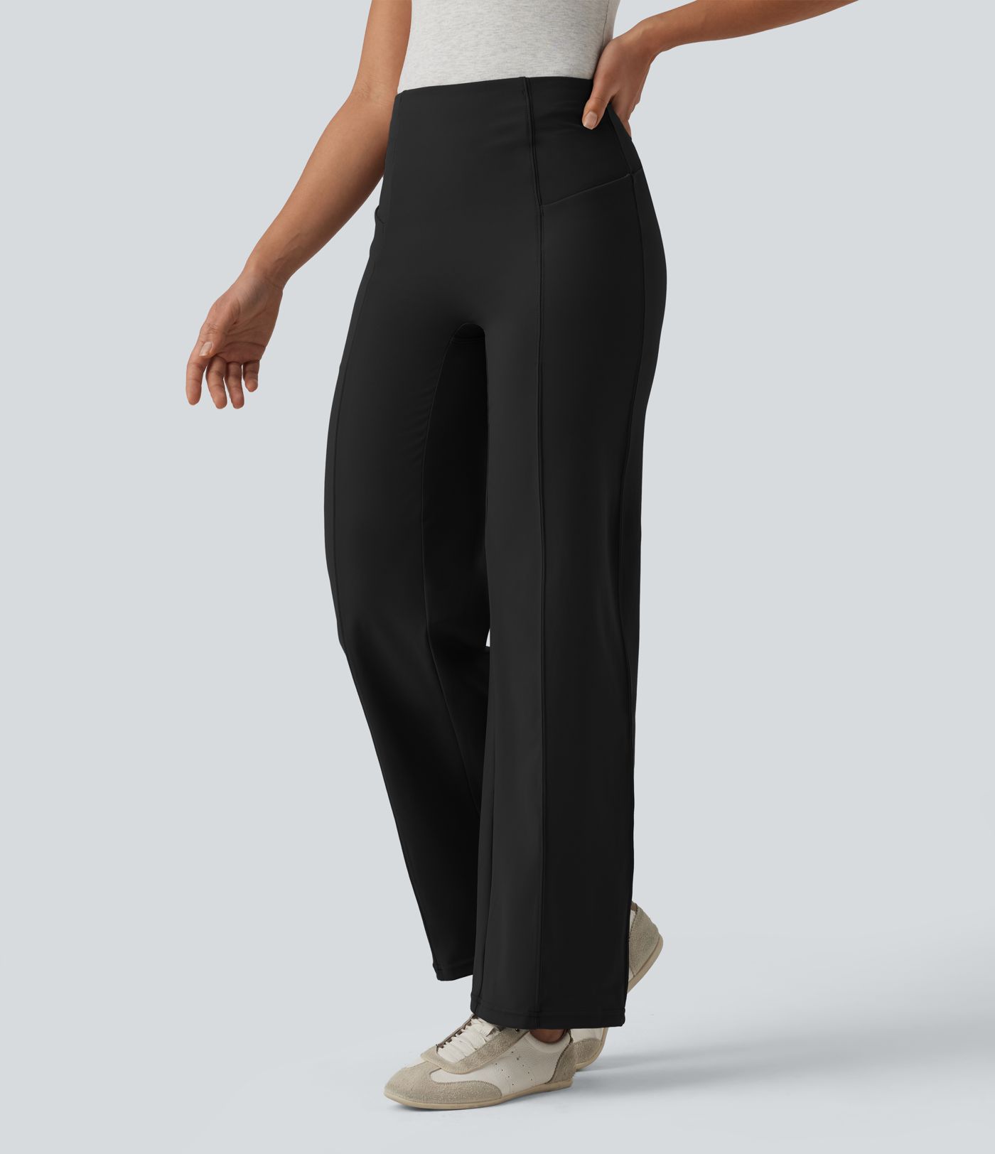 DayStretch - Lässige Bootcut-Hose mit hohem Bund, Seitentaschen und Bauchkontrolle