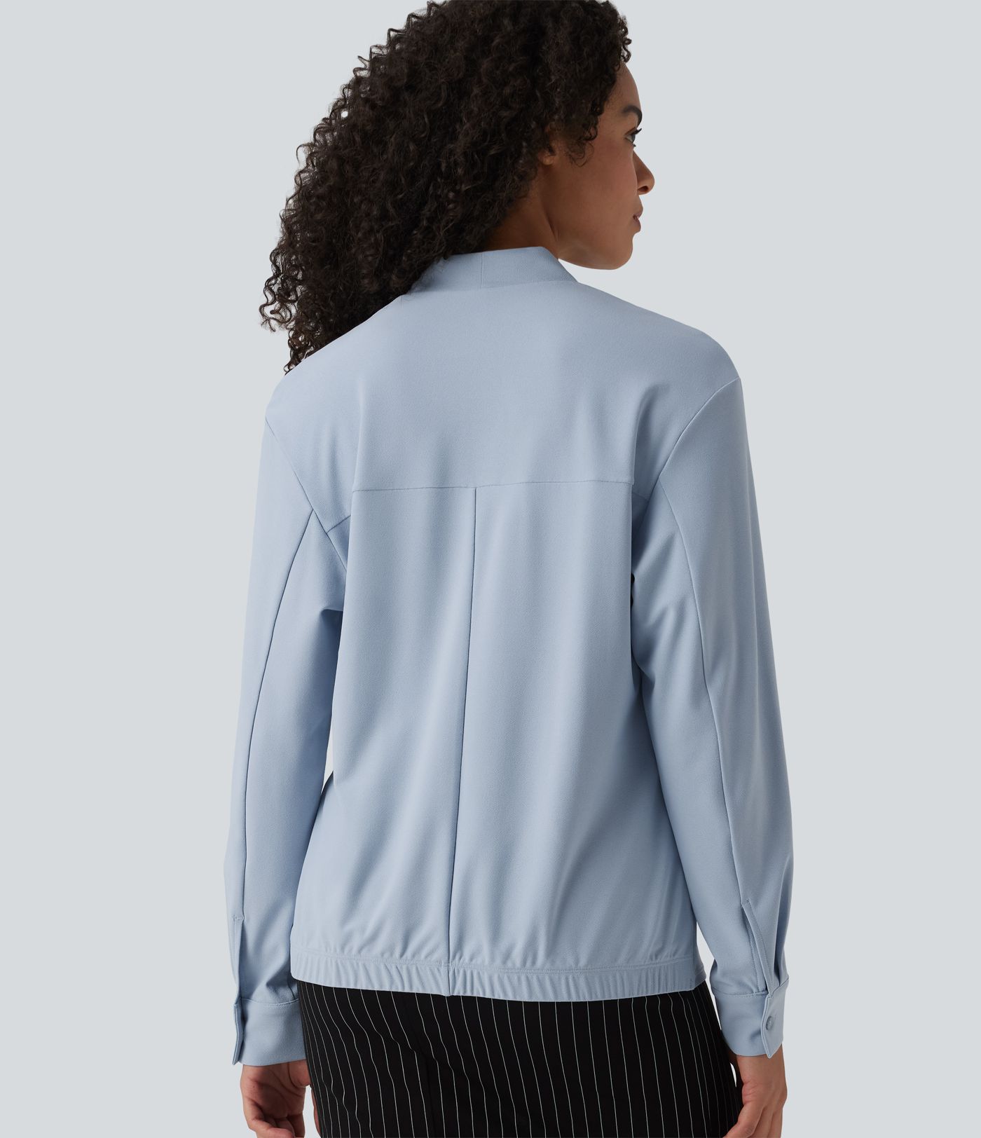 Langarm-Arbeitsbluse mit V-Ausschnitt