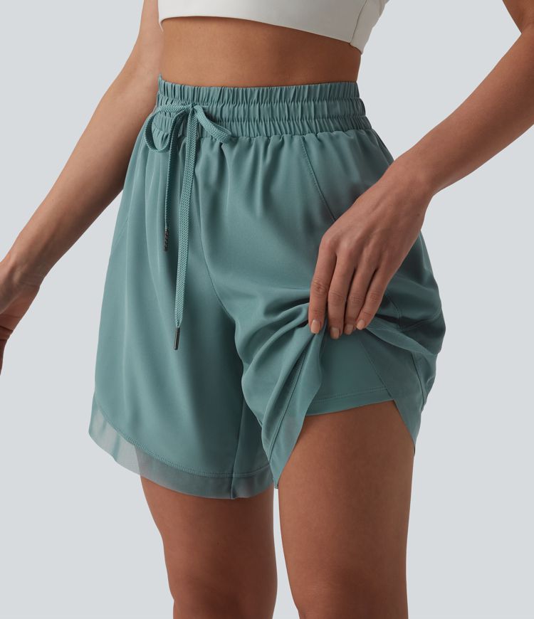 Short de yoga 2-en-1 fluide maille contrastante taille mi-haute 17,5 cm avec cordon de serrage