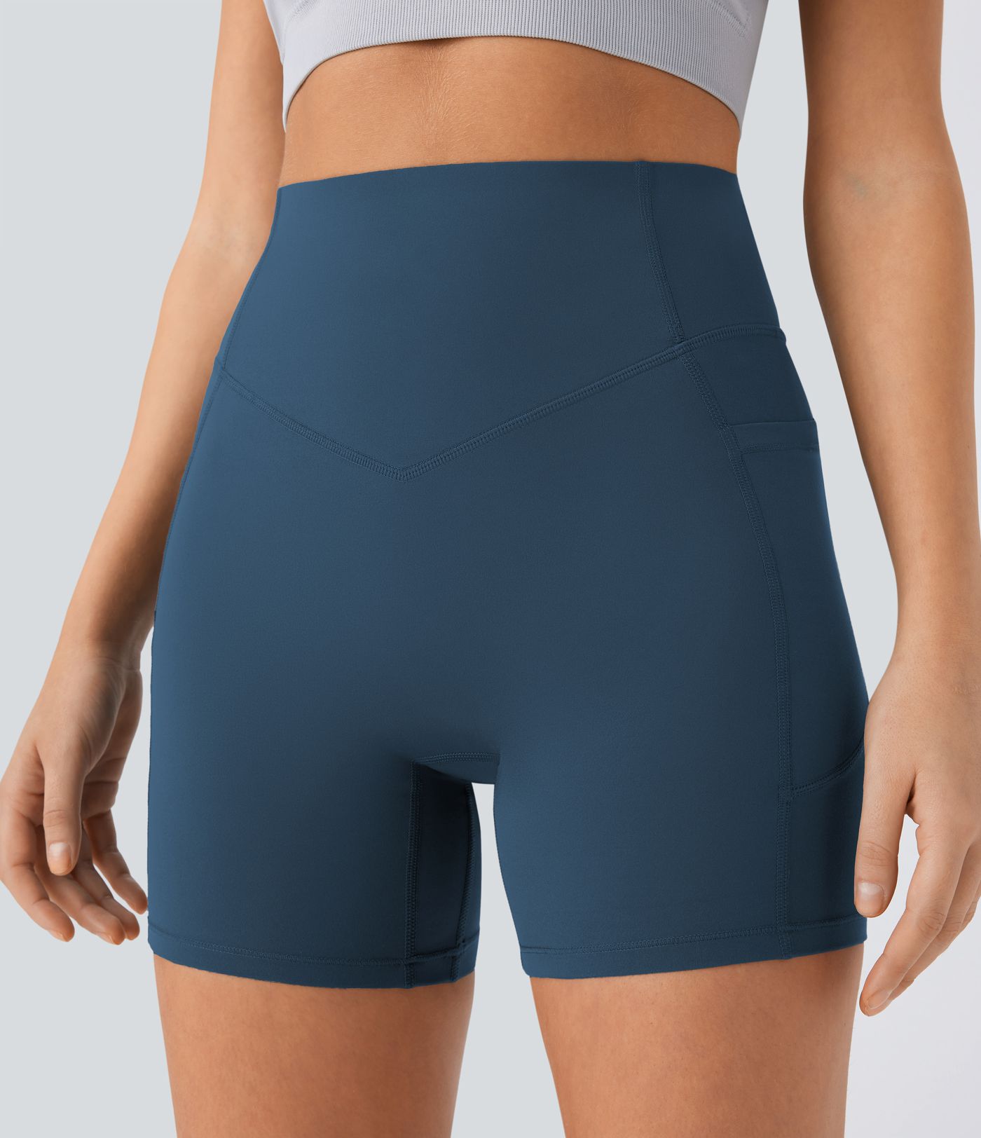 Halara UltraSculpt™ High Waisted Scrunch Butt Lifting Tummy Control Pocket Shaping Workout Biker Shorts 5''