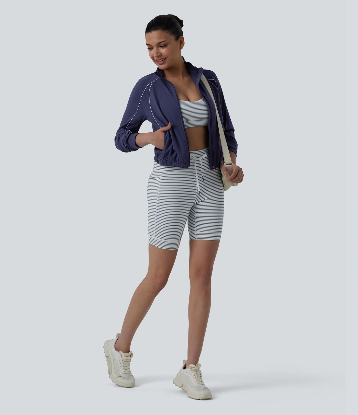 Breezeful™ Long Sleeve Zipper Elastic Hem Quick Dry Workout Jacket with Pockets