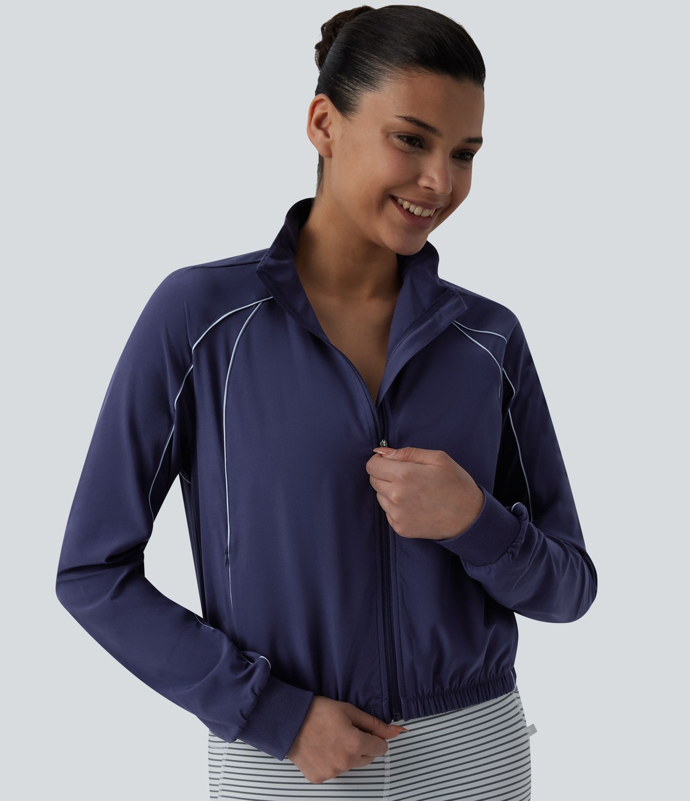 Breezeful™ Long Sleeve Zipper Elastic Hem Quick Dry Workout Jacket with Pockets