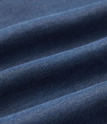 Lässige Jeans aus Lyocell mit mittelhohem Bund, mehreren Taschen und Kordelzug
