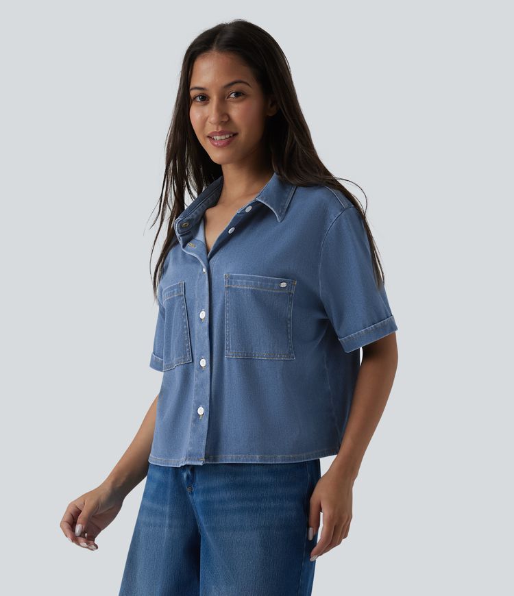 Halara Flex™ camisa casual drapeada em denim de lyocell, de manga curta, com bolsos Halara Flex™ camisa casual drapeada em denim de lyocell, de manga curta, com bolsos