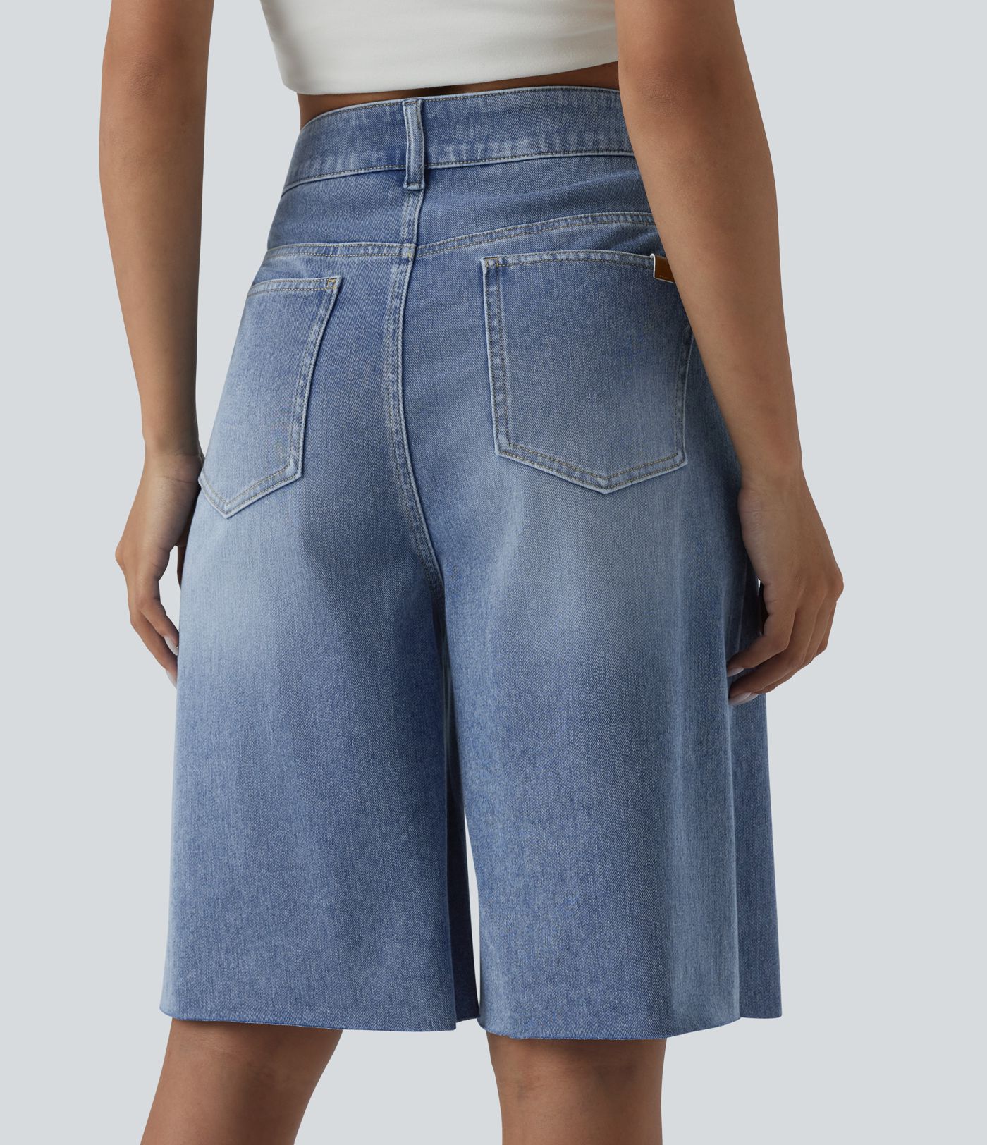 Halara Flex™ Short décontracté en jean asymétrique taille haute avec poches