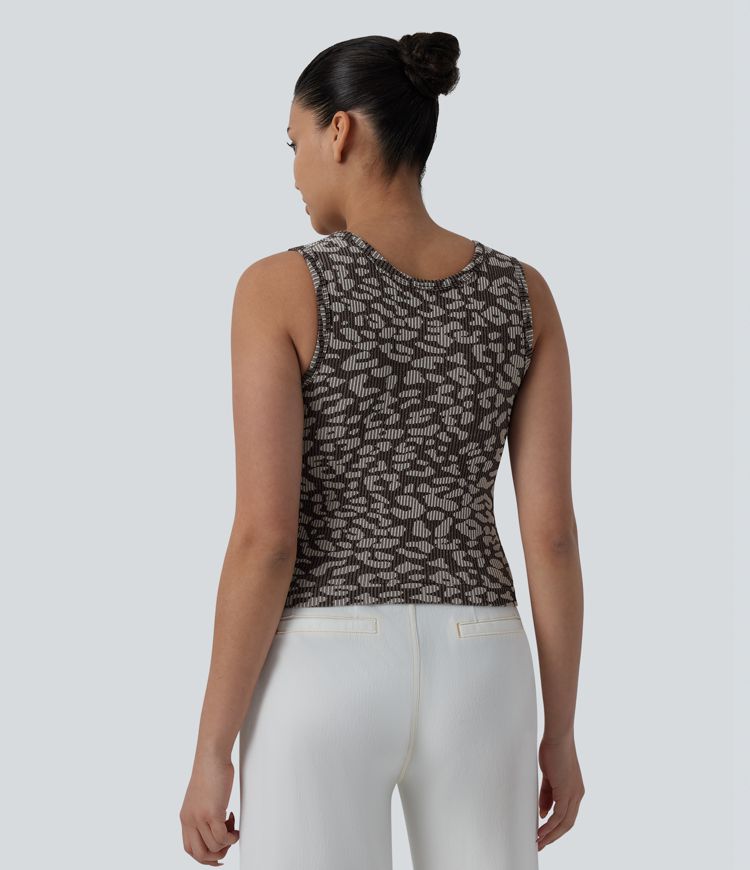 OneForm Seamless Flow Round Neck Leopard Print Casual Tank Top