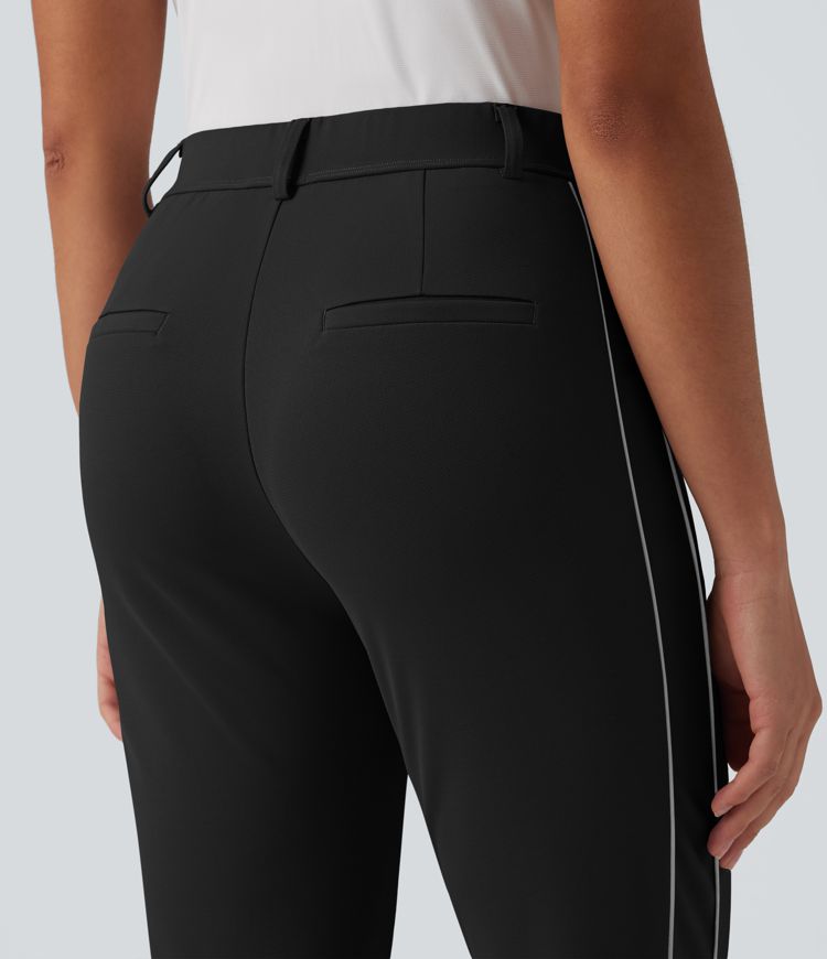 Schmal zulaufende Golfhose aus Krepp mit hohem Bund, Seitentaschen, reflektierenden Streifen und Golf-Tee-Taschen