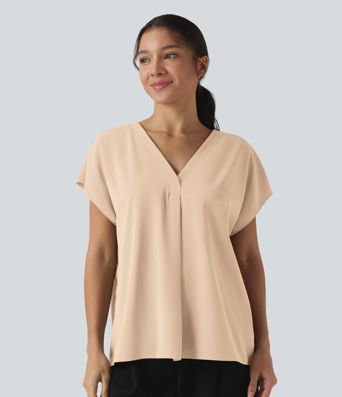 Blouse de travail oversize col V manches courtes infroissable