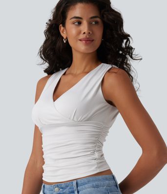 Top de tirantes casual con escote en V profundo, cruzado y fruncido