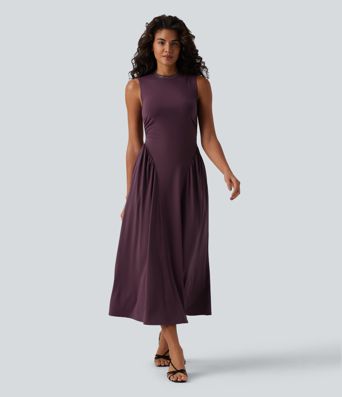 Round Neck Sleeveless Flowy Midi Casual Dress with Pockets
