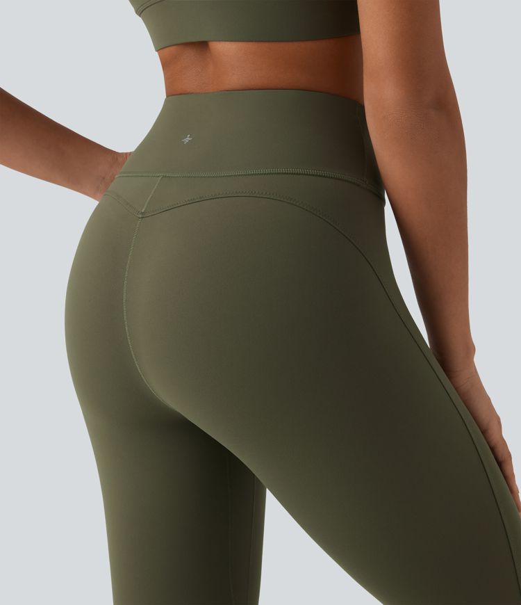 Halara UltraSculpt™ High Waisted D-Buckle Hiking 7/8 Leggings with Zip Pocket