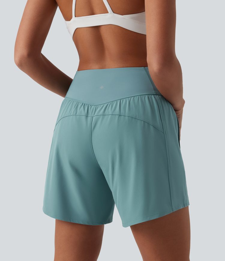 Short yoga 2-en-1 Breezeful™ croisé taille haute séchage rapide 12,5 cm avec poches