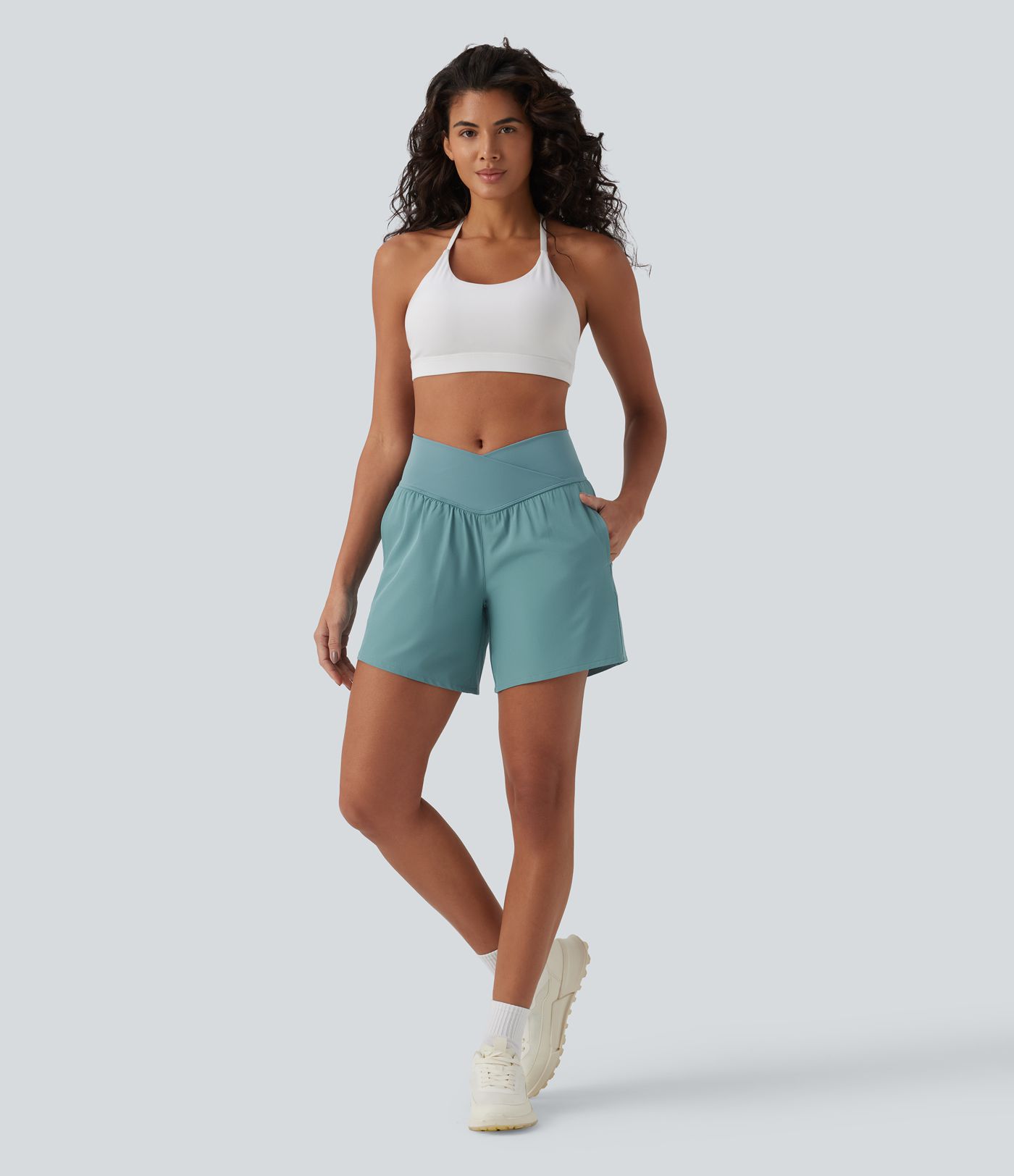 Short yoga 2-en-1 Breezeful™ croisé taille haute séchage rapide 12,5 cm avec poches