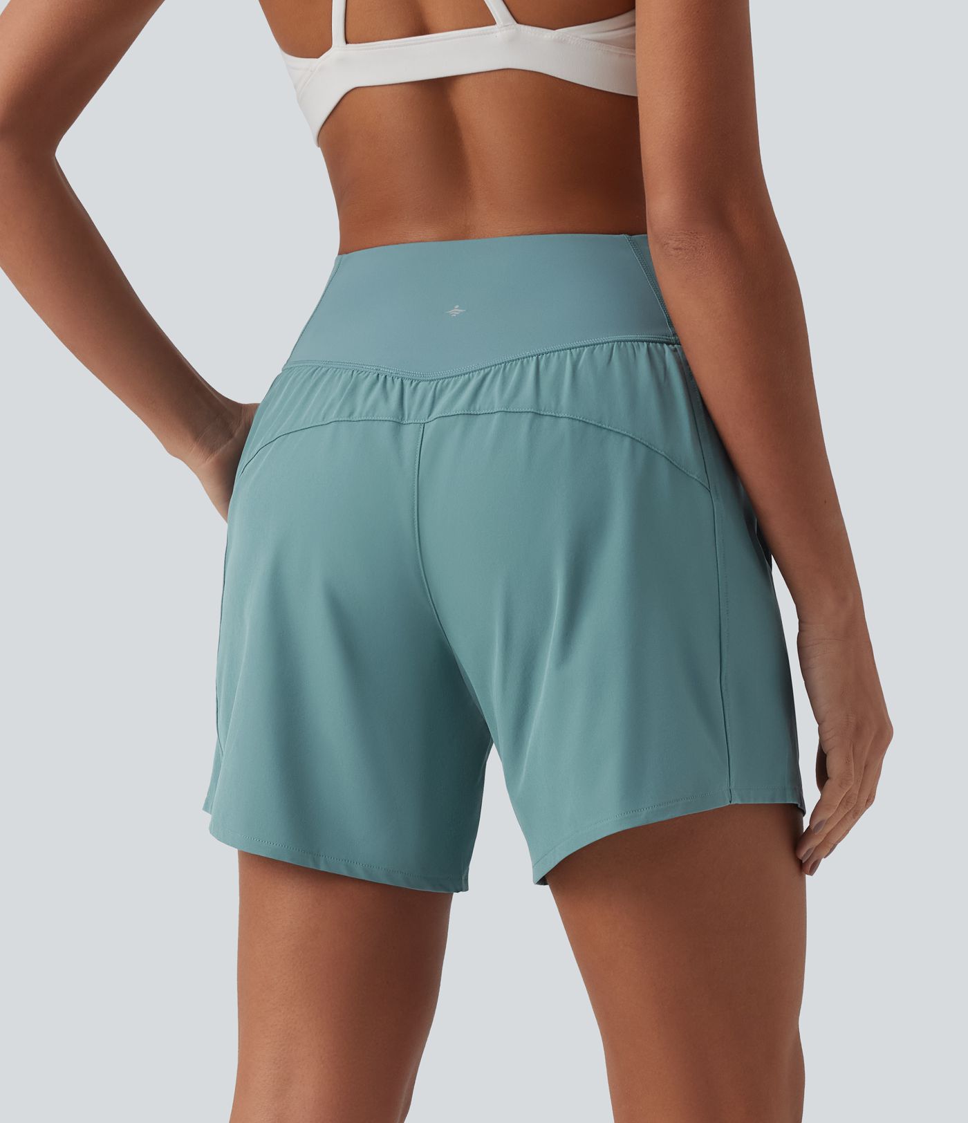 Short yoga 2-en-1 Breezeful™ croisé taille haute séchage rapide 12,5 cm avec poches