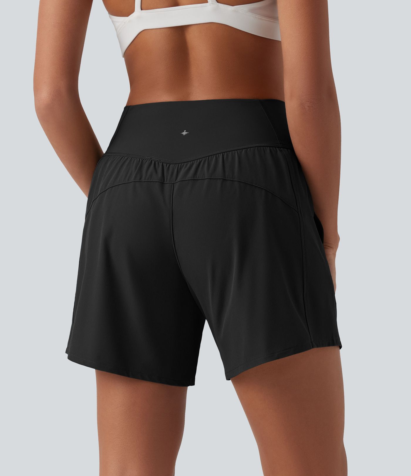 Breezeful™ jógové šortky s vysokým pasem (crossover), 2v1, rychleschnoucí, délka 5'' s kapsami