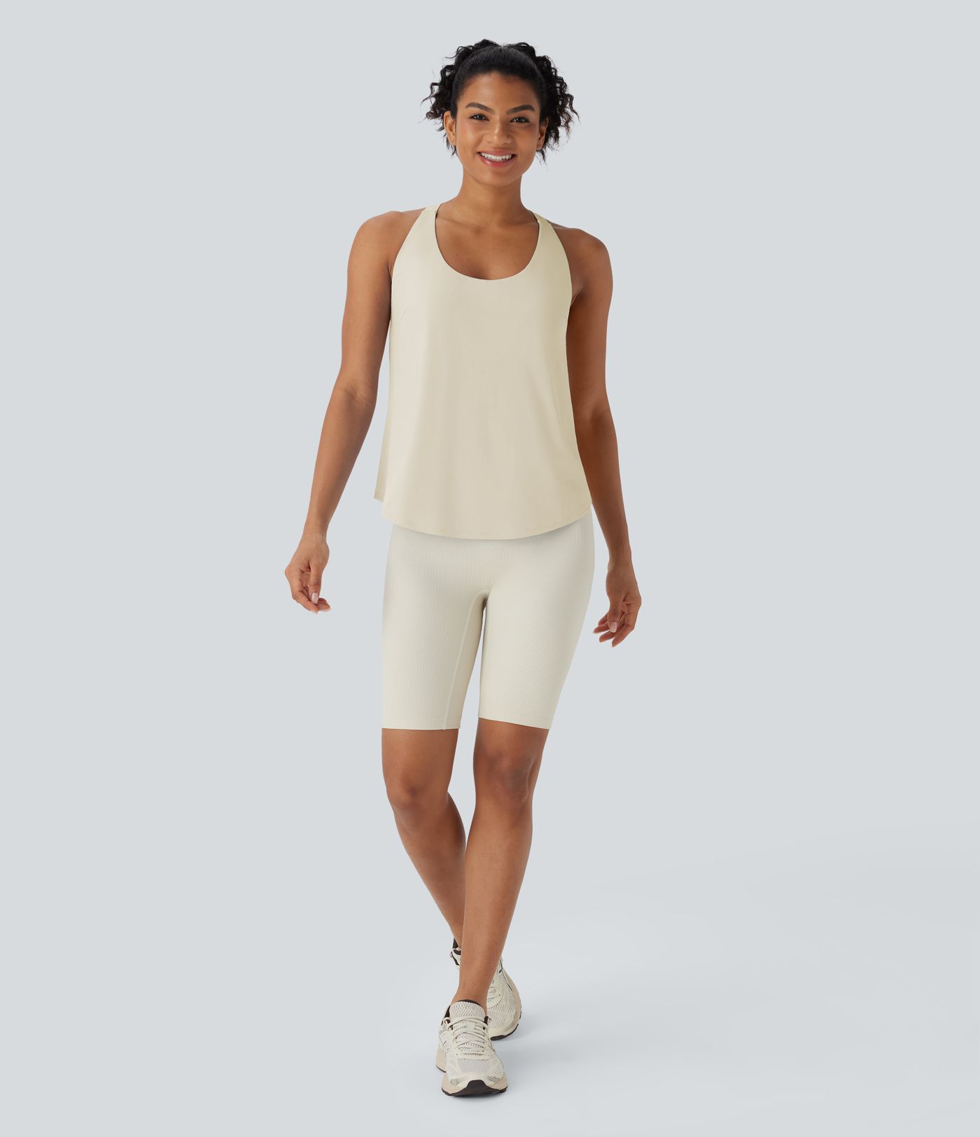 U Neck Curved Hem Cool Touch Yoga Tank Top-UPF50+