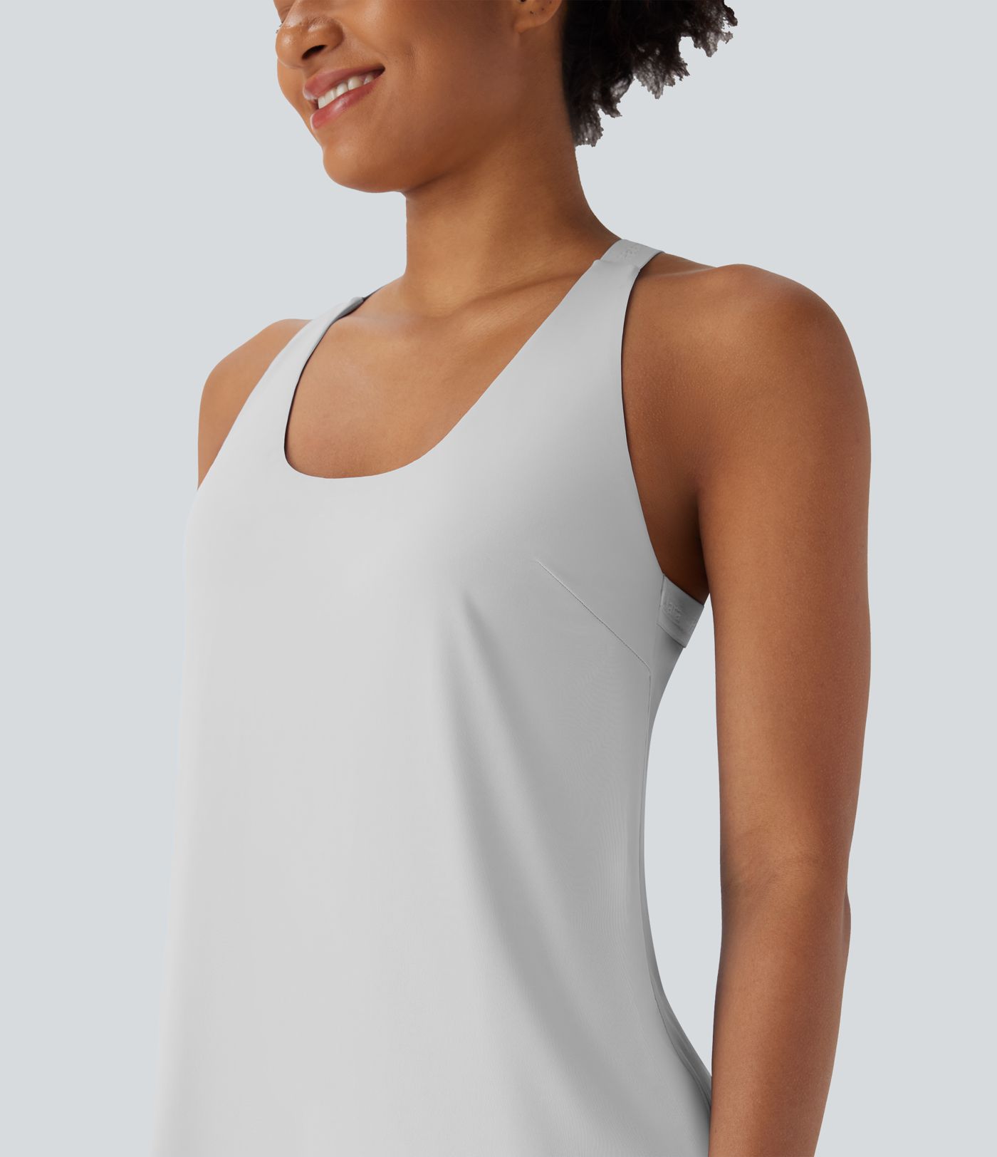 U Neck Curved Hem Cool Touch Yoga Tank Top-UPF50+