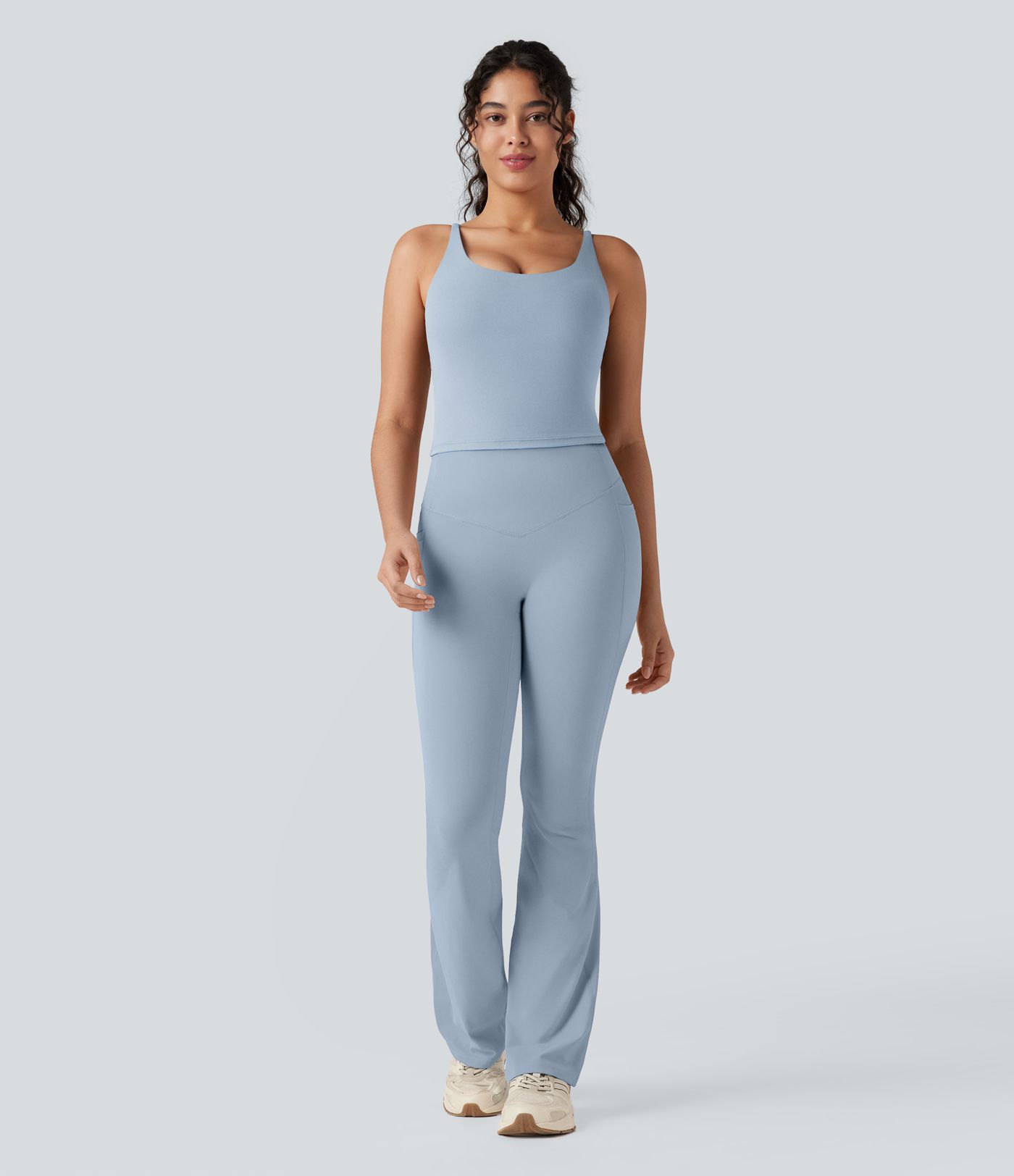 Halara UltraSculpt™ yoga débardeur à encolure en U