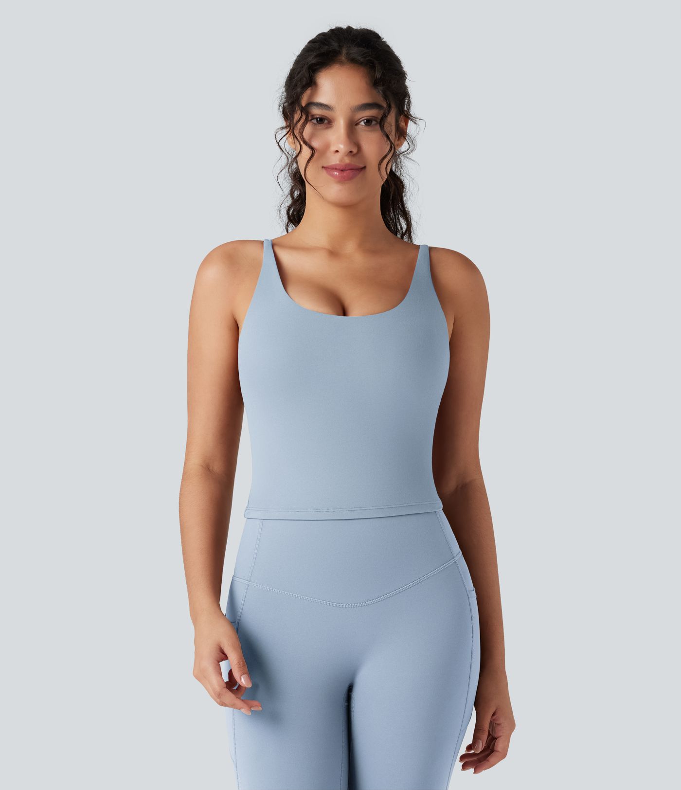 Halara UltraSculpt™ yoga débardeur à encolure en U