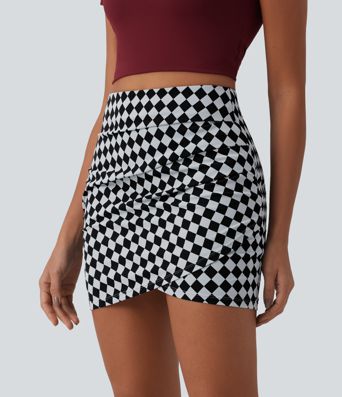 Halara UltraSculpt™ kockás mintás, magas derekú, átlapolt szegélyű, 2 az 1-ben, testhez simuló miniszoknya, hétköznapi viselet