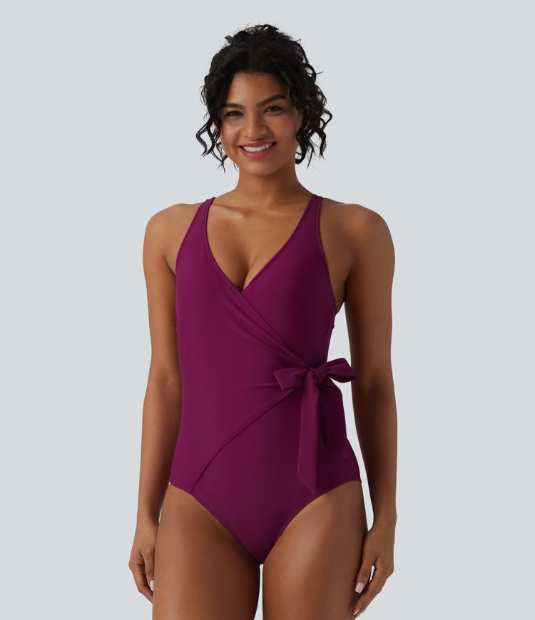 Maillot de bain une pièce gainant col V avec brassière intégrée et liens latéraux