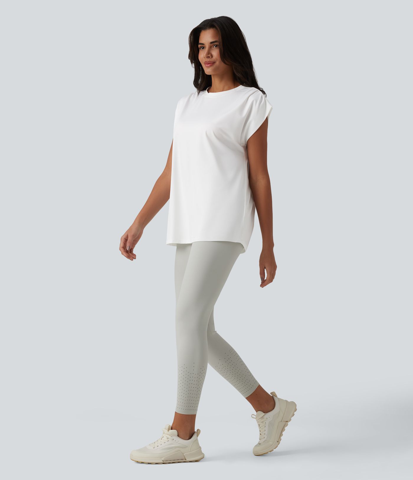 Top de sport yoga ample col rond sans manches avec fronces