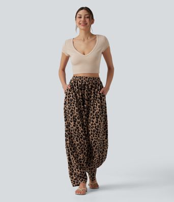 Lässige, hoch taillierte Jogginghose aus Waffelstoff mit fließendem Herbst, Leopardenmuster und Taschen.